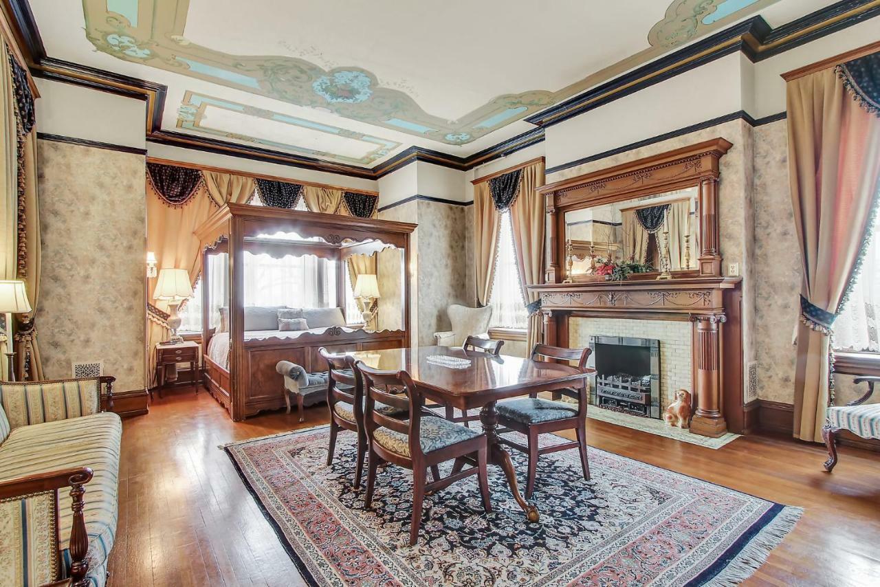 The Gables At Stirling Guest Hotel レディング エクステリア 写真